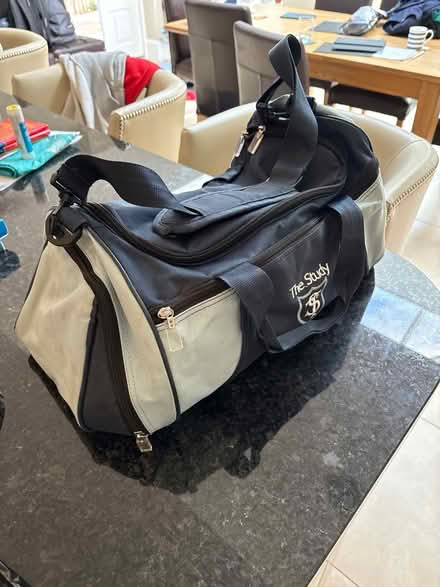 Photo of free Blue sports holdall (Southfields SW19) #1
