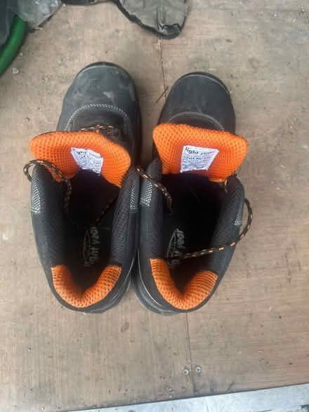 Photo of free Size 12 practically new work boots (BB3) #3