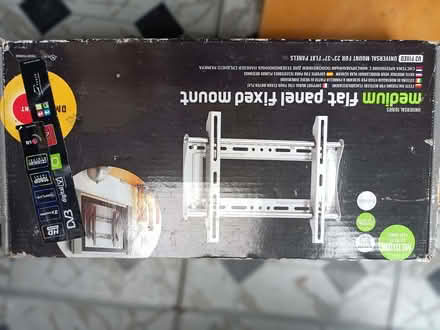 Photo of free TV Mounting bracket (Woodley RG5) #2