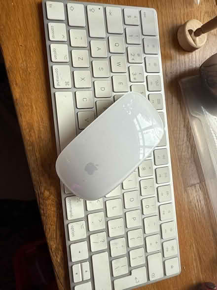 Photo of free Apple Magic Mouse and keyboard (Eaton NR4) #1