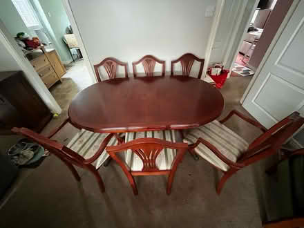 Photo of free Extendable dining table with chairs (Trimdon village) #1
