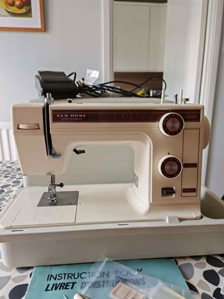 Photo of free Janome sewing machine model 362/363. (Torbrex FK7) #2