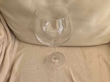 Photo of free A single wine/gin glass (Rothley LE7) #1