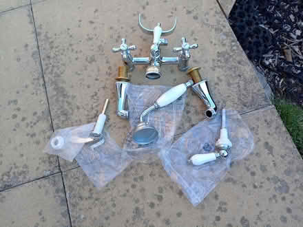 Photo of free Bathroom tap set (Dudley DY3) #2