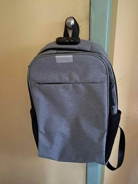 Photo of free Laptop bag / small backpack (Battle RG30) #1