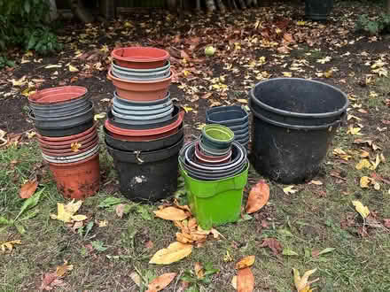 Photo of free Plant pots (Hayling Island PO11) #1