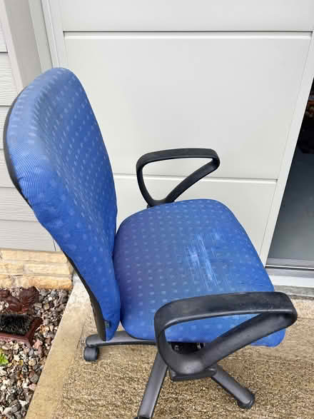 Photo of free Office chair (Kingsclere RG20) #3