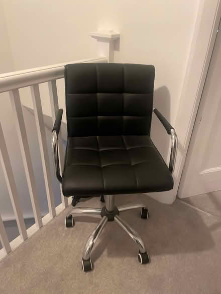 Photo of free Small office chair (Oxford OX2) #1