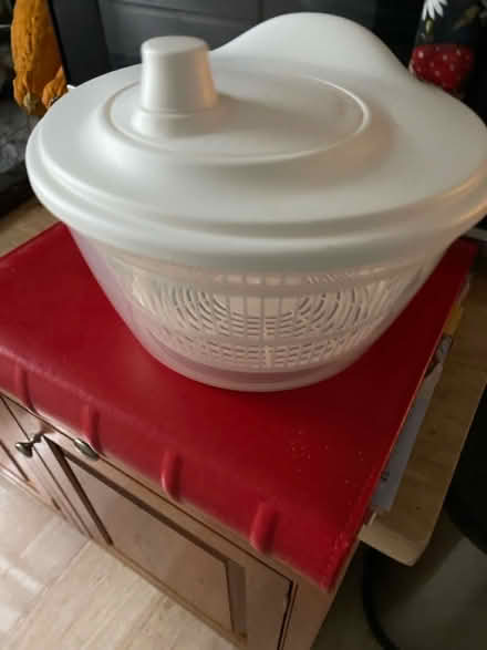 Photo of free Salad spinner (Glenolden 19036) #1