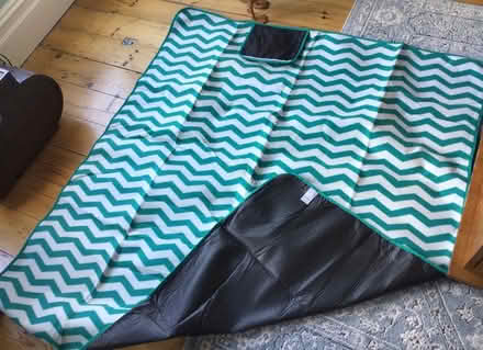 Photo of free Foldable picnic blanket (Hastings TN34) #2