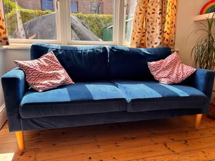 Photo of free Blue velvet sofa (Summertown OX2) #1