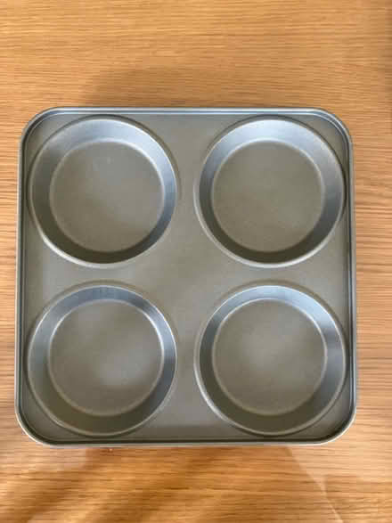 Photo of free Yorkshire pudding tin (St. Michaels Mead, B/Stortford) #1