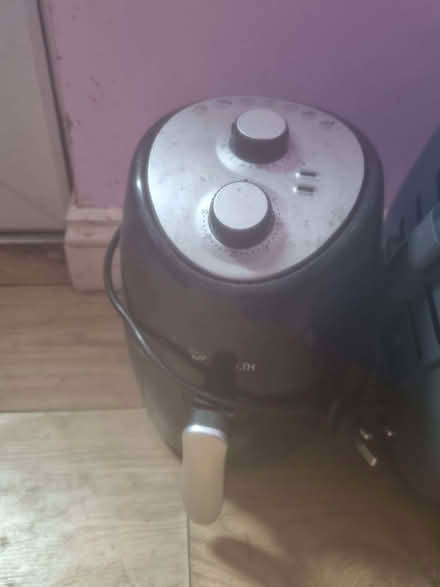 Photo of free Air fryer (Huyton L36) #1