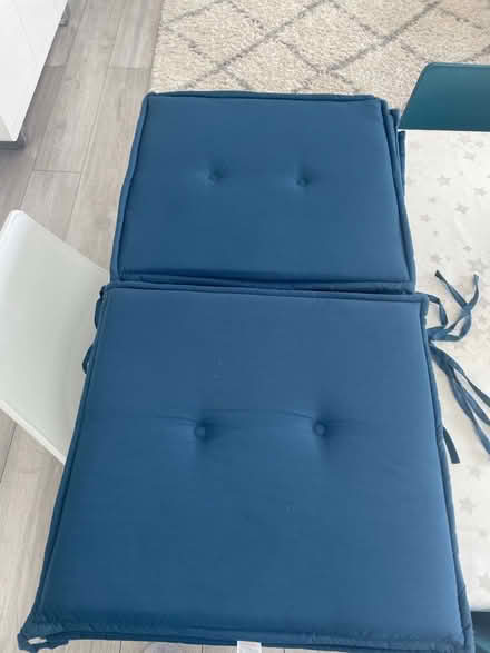 Photo of free Outdoor seat cushions x6 (North Gyle EH12) #2