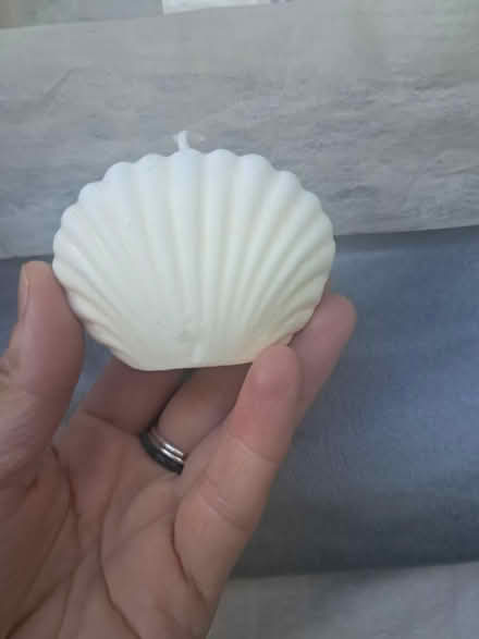 Photo of free Candles (collection of 3) (Weybridge KT13) #1