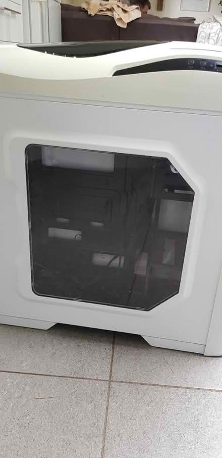 Photo of free White PC case (Great Kimble. HP17) #2