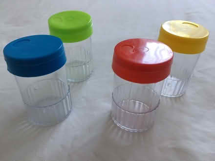 Photo of free 4 small tubs/shakers (West Hill BN1) #1