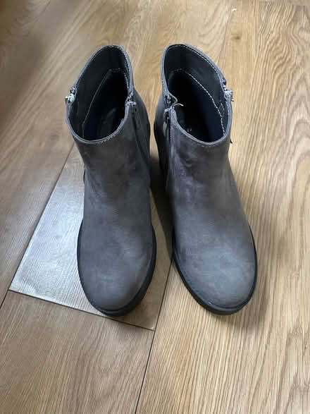 Photo of free Brand new size 7 boots (Maidstone ME15) #2