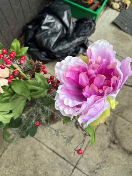 Photo of free Ceramic jug and artificial flowers (Leighton Buzzard LU7) #3