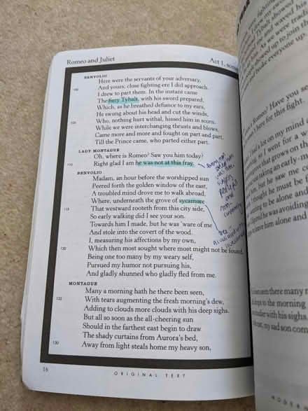 Photo of free Romeo and Juliet book (Hastings TN34) #2
