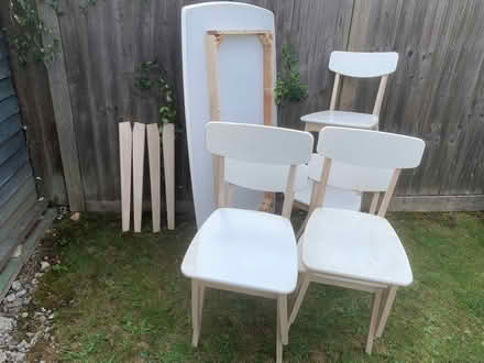 Photo of free Dining table & 6 chairs (W7 1BW) #1