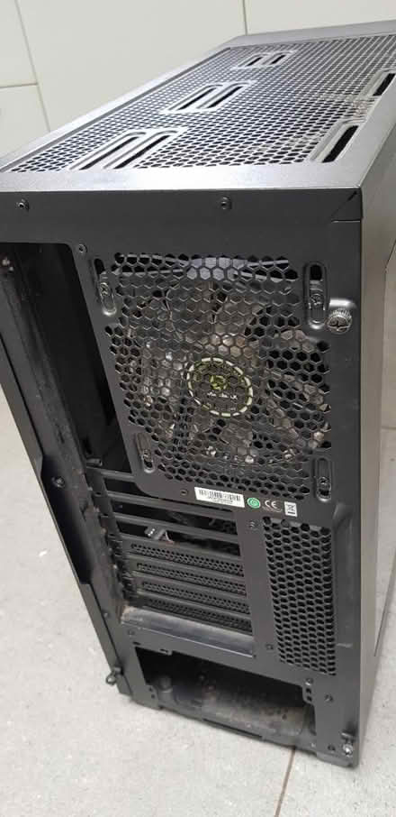 Photo of free Corsair carbide 270R PC case (Great Kimble. HP17) #2