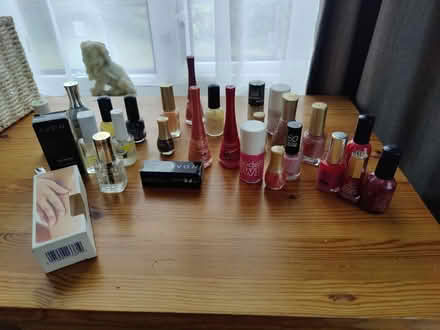 Photo of free Collection of nail varnishes (Ferring BN12) #1