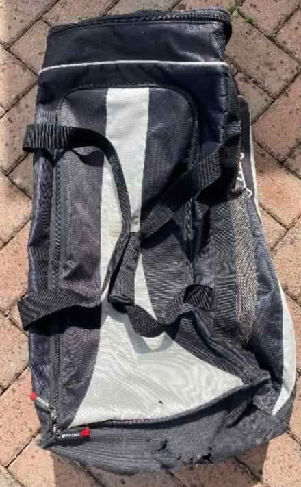 Photo of free Cricket bag (Furze Platt SL6) #1