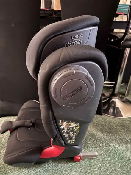 Photo of free Britax Romer car seat (Gorebridge EH23) #1