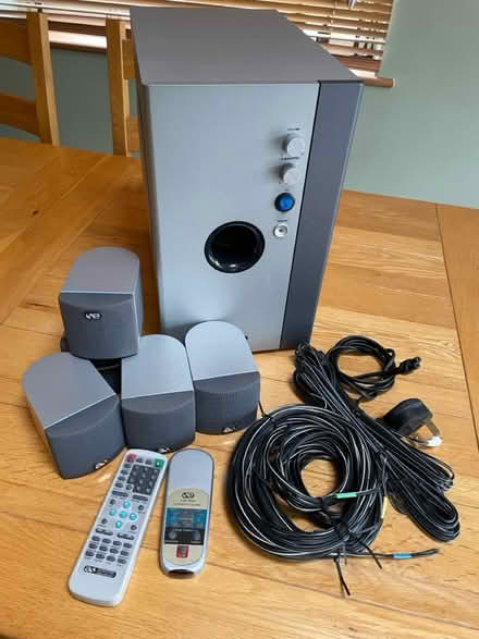Photo of free AS 5.1 Home theatre system (Potters Bar EN6) #1