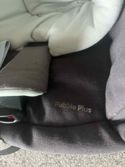 Photo of free Maxi Cosy Pebble Plus car seat (Heysham, Morecambe, LA3) #3