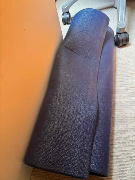 Photo of free Thick yoga/pilates mat (Summertown OX2) #1