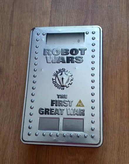 Photo of free Robot Wars game and tin of robots (whitstable) #3