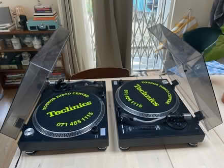Photo of free Turntables -dl-pr1 Santon 500 cart (Finsbury Park) #1
