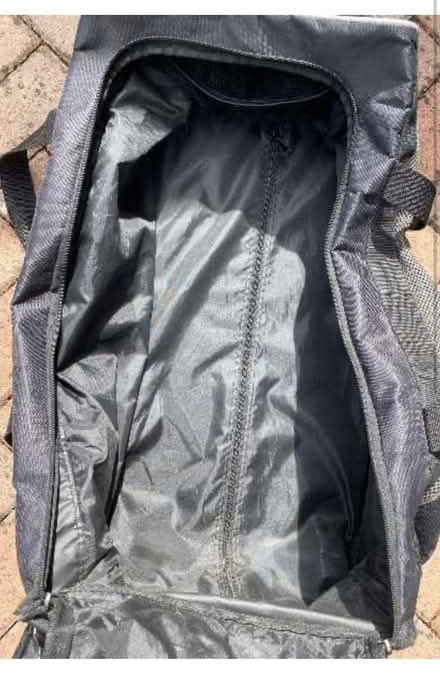 Photo of free Cricket bag (Furze Platt SL6) #2