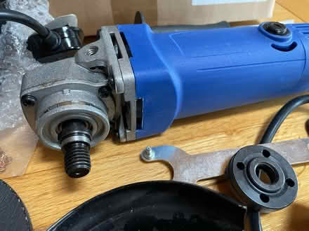 Photo of free Angle grinder and palm sander (Potters Bar EN6) #2