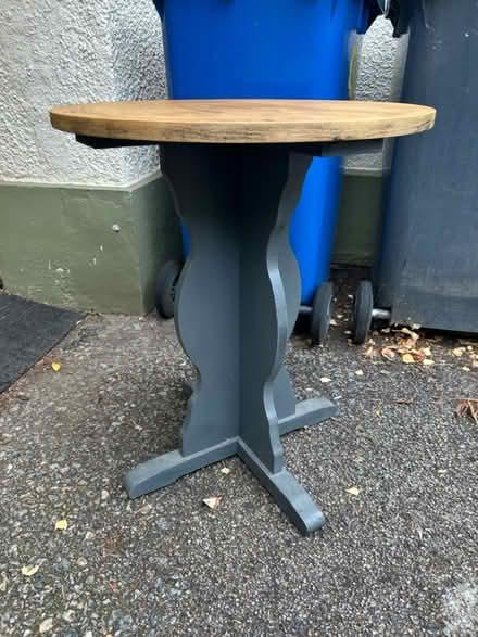 Photo of free 2 round tables (Wraysbury TW19) #2