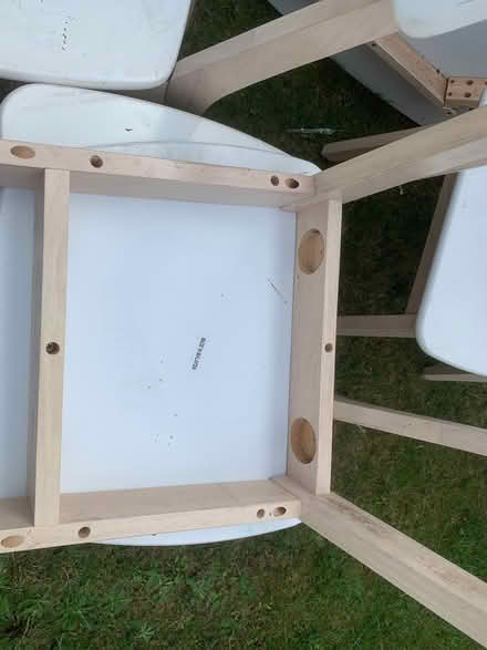 Photo of free Dining table & 6 chairs (W7 1BW) #2