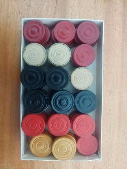 Photo of free Box of 62 assorted draught pieces (GU51) #1