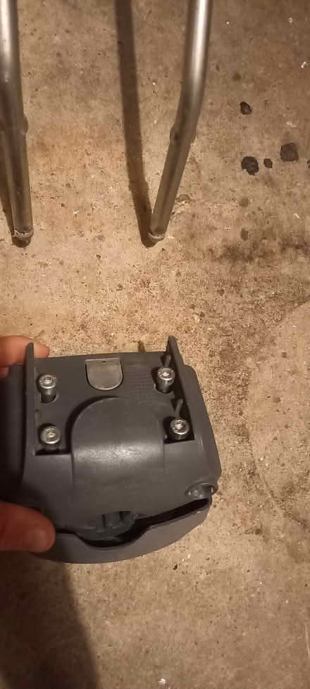 Photo of free Child seat for bike (Liphook GU30) #3