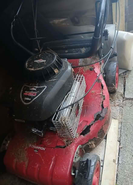 Photo of free Petrol mower (Lea Cross SY5) #1