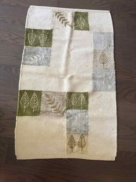 Photo of free Beige bathroom mat (Southwest Oakville) #1