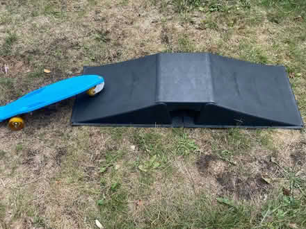 Photo of free Skateboard and ramp (Owlsmoor GU47) #1