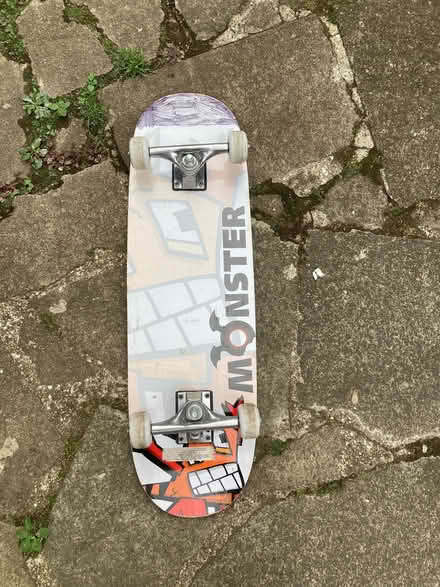 Photo of free Kids skateboard (Belmont HA7) #3