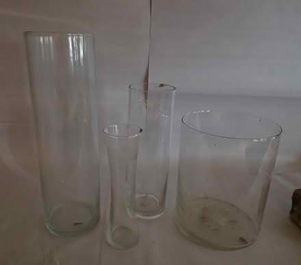Photo of free Flower vases clear glass (I 20& I 285 Decatur) #1