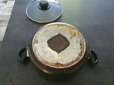 Photo of free Saucepan (Whitehouse Common B75) #3