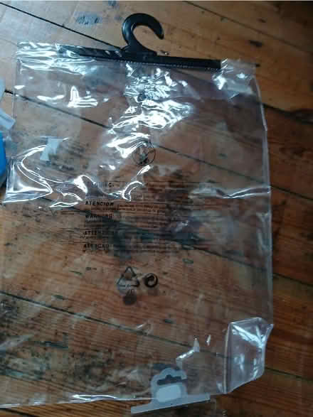 Photo of free Resealable Plastic Bags (BD18) #3