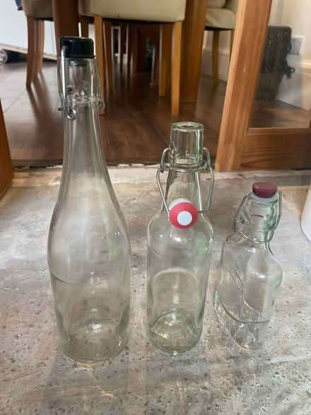 Photo of free x8 glass bottles (TN2) #2