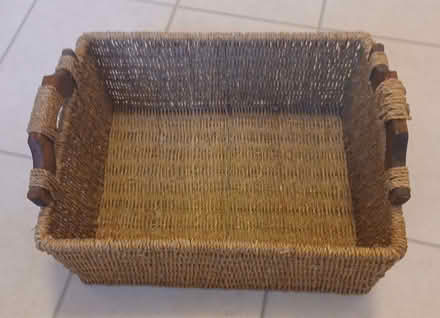Photo of free Large Seagrass basket with wooden handles (Primrose LA1) #4