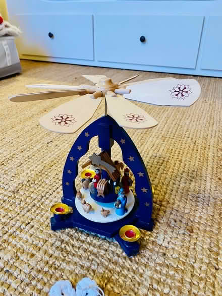 Photo of free Christmas holiday decorations (West Bridgford NG2) #3